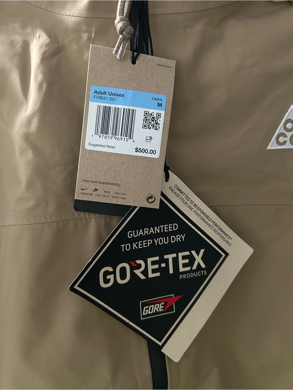 Nike ACG Tan and Black GORE-TEX Performance Jacket - Picture 2 of 6